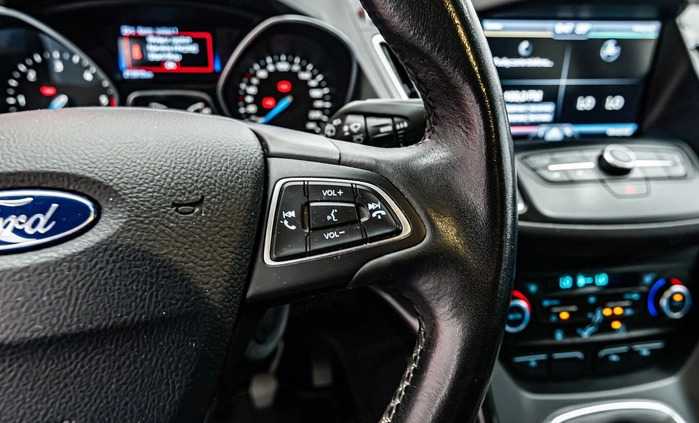 Ford C-MAX cena 39900 przebieg: 215910, rok produkcji 2016 z Jabłonowo Pomorskie małe 379
